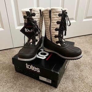 Totes Snow Boots Ladies Size 9M